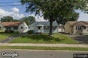 55 Bridge St, Sewaren, NJ 07077