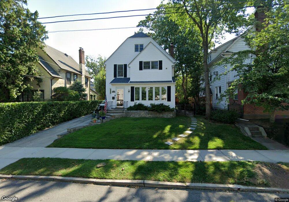 3351 166th St, Flushing, NY 11358 - photo 1