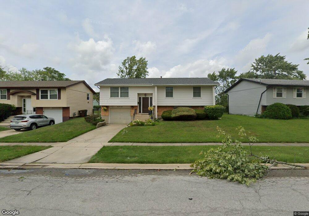 3318 Laurel Ln, Hazel Crest, IL 60429 - photo 1