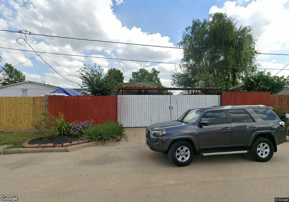 6110 Long Leaf Dr, Houston, TX 77088 - photo 1