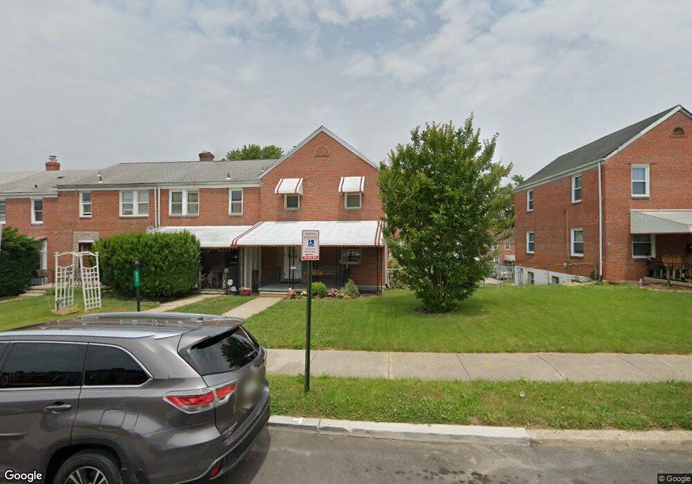 821 N Chapel Gate Ln, Baltimore, MD 21229 - photo 1