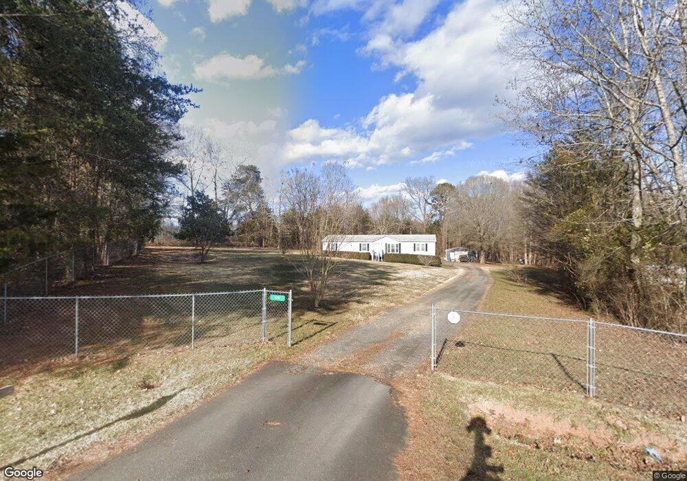 1120 Bowling Green Dr, Clover, SC 29710 - photo 1