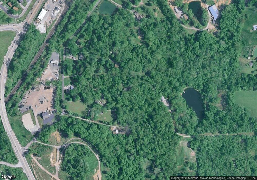 1049 Summer Ln, Caseyville, IL 62232 - photo 1