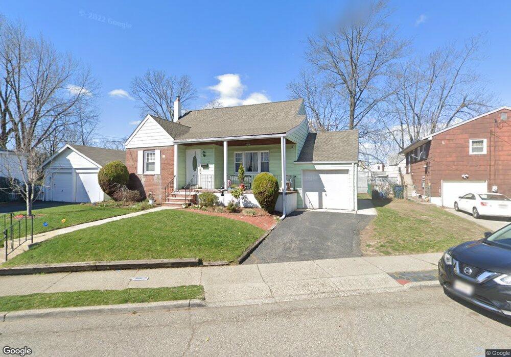 311 Chestnut Ave, Hackensack, NJ 07601 - photo 1