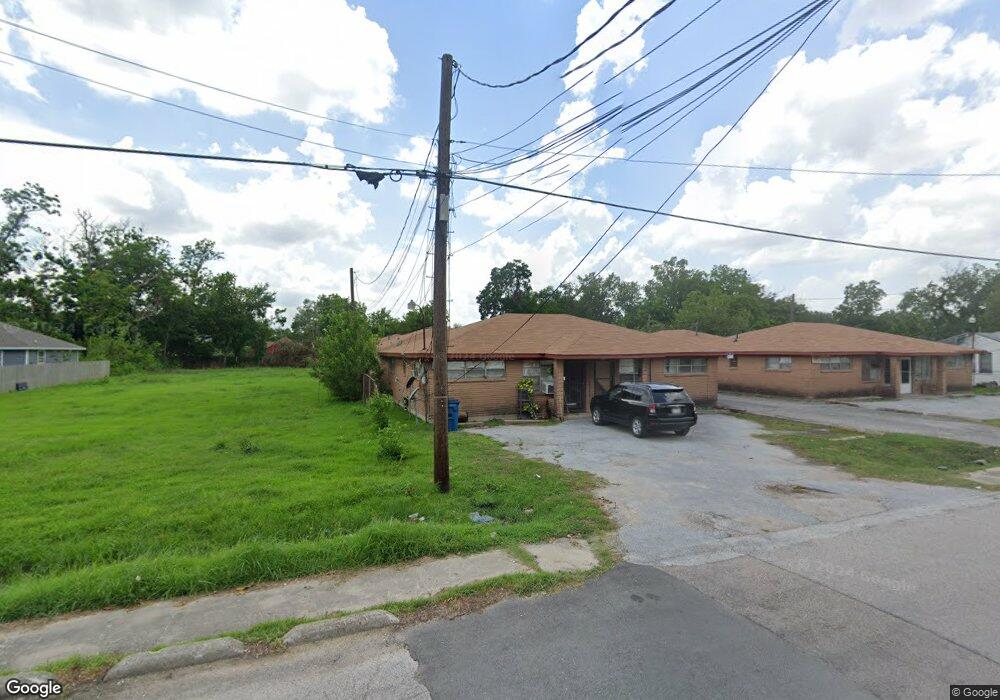 3843 Wipprecht St, Houston, TX 77026 - photo 1