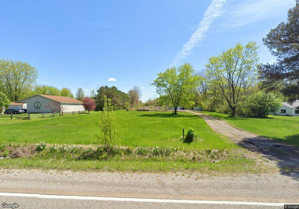 1353 S Seymour Rd, Flint, MI 48532 - photo 1