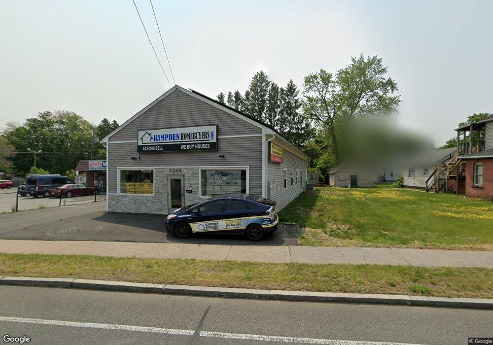 1344 Allen St, Springfield, MA 01118 - photo 1