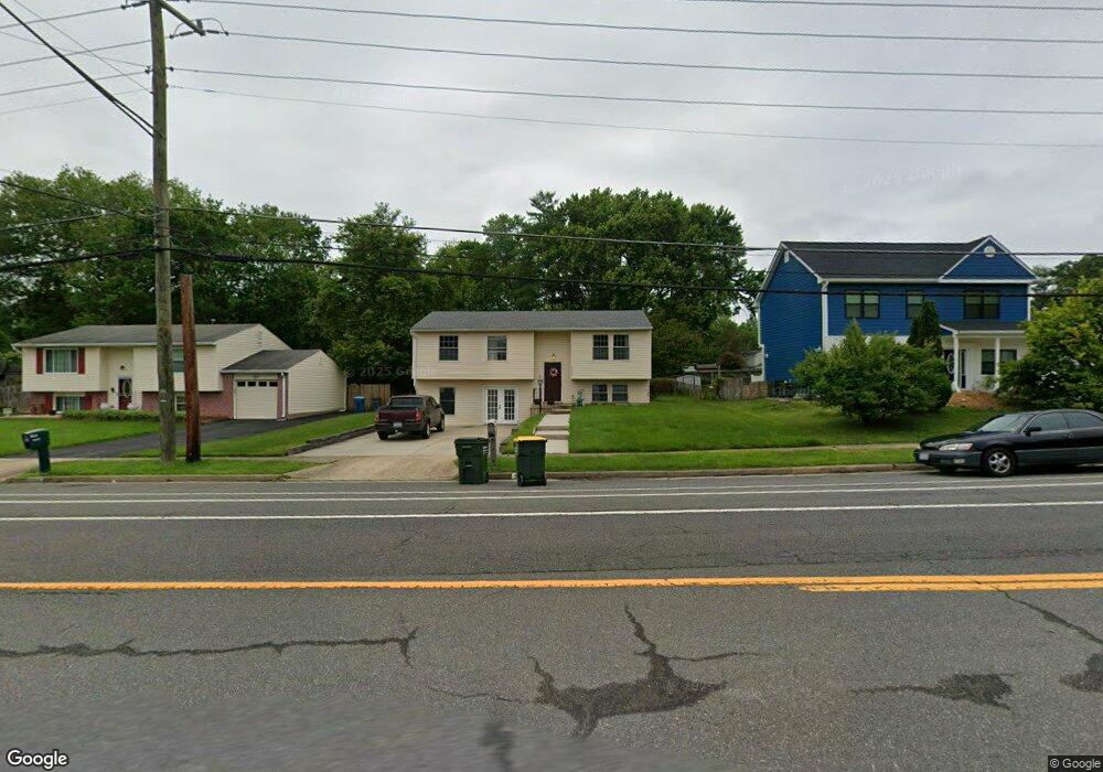 9204 Burke Rd, Burke, VA 22015 - photo 1