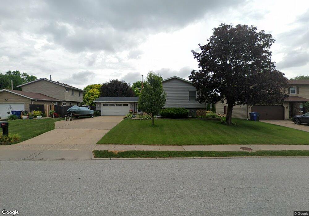 134 W 46th St, Davenport, IA 52806 - photo 1