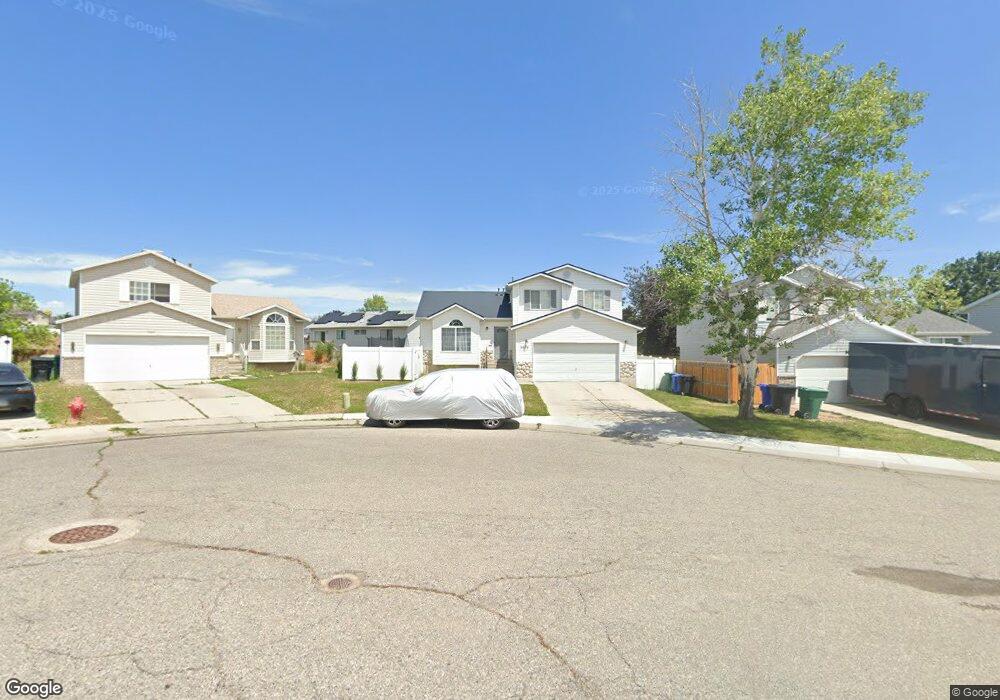 5578 W Lopalena Cir, West Jordan, UT 84081 - photo 1