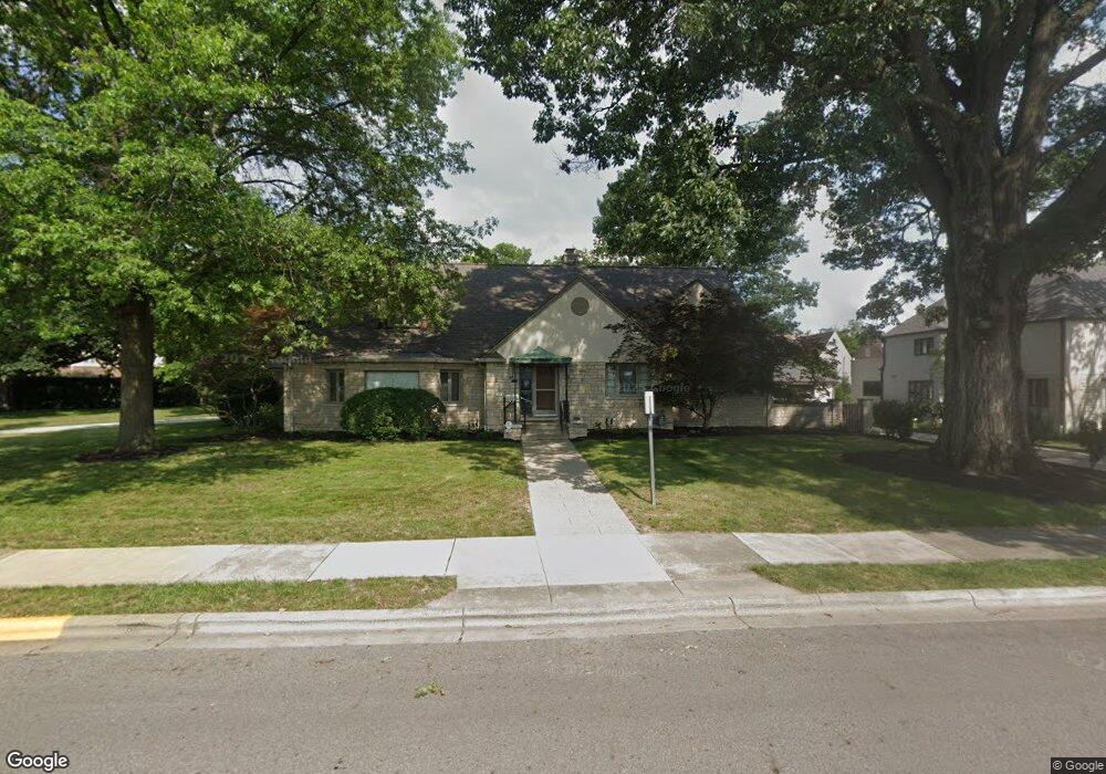 330 S Stanwood Rd, Columbus, OH 43209 - photo 1