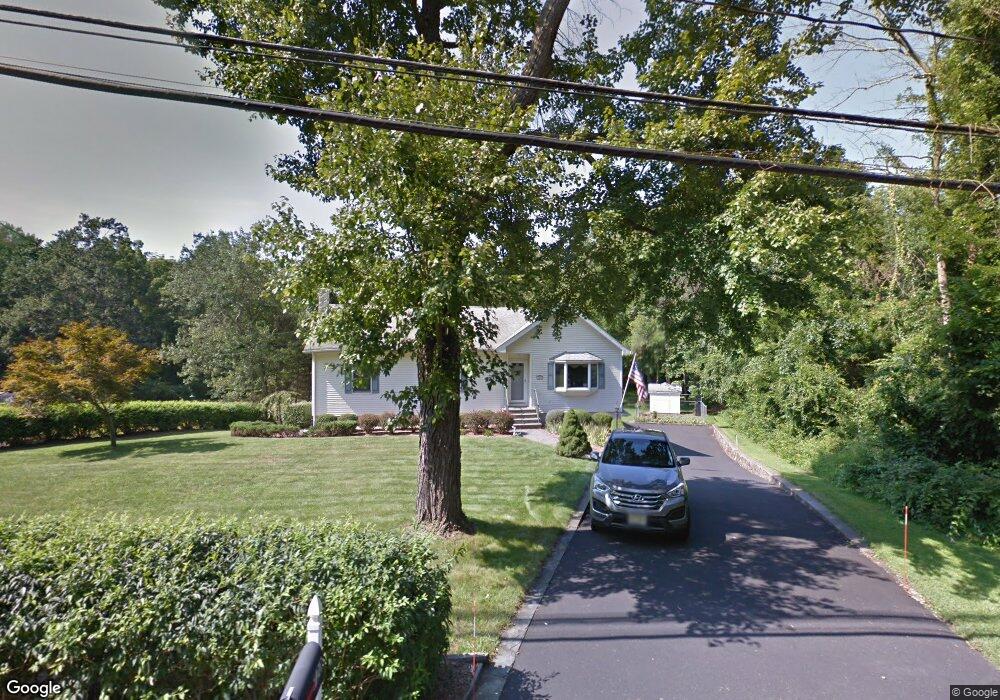 720 Meyersville Rd, Gillette, NJ 07933 - photo 1