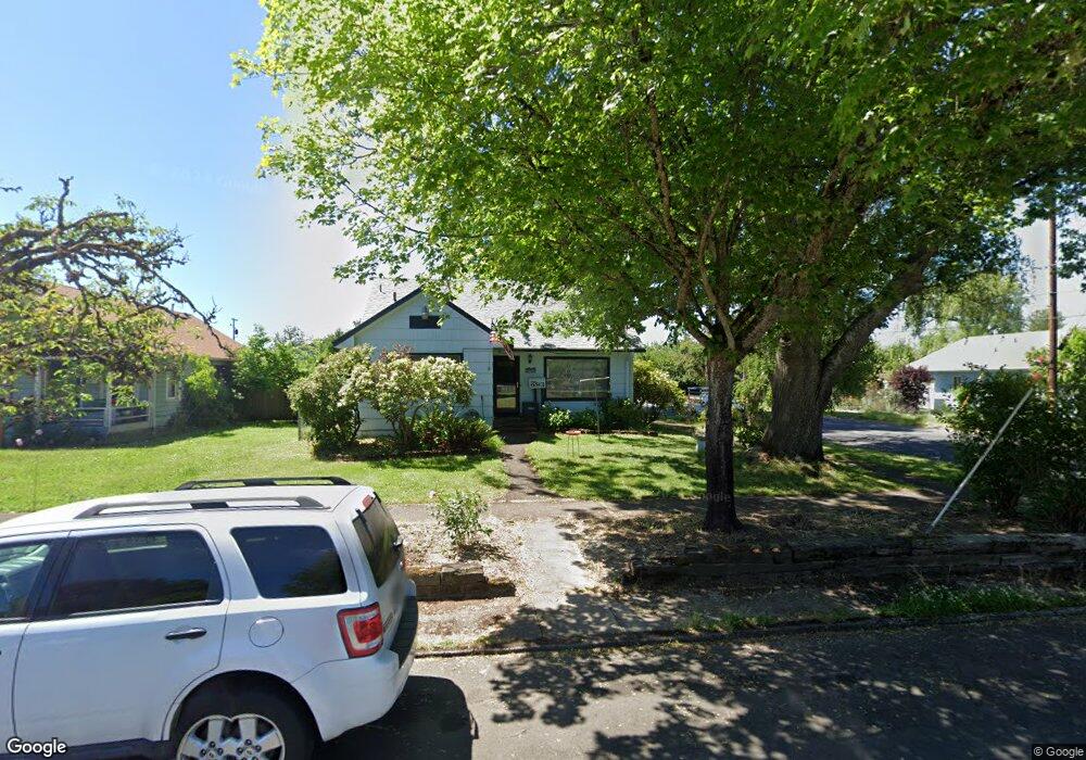 693 F St, Independence, OR 97351 - photo 1