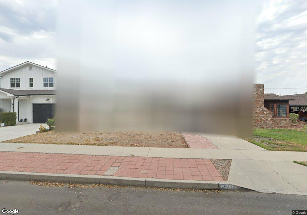 304 S Lincoln St, Burbank, CA 91506 - photo 1