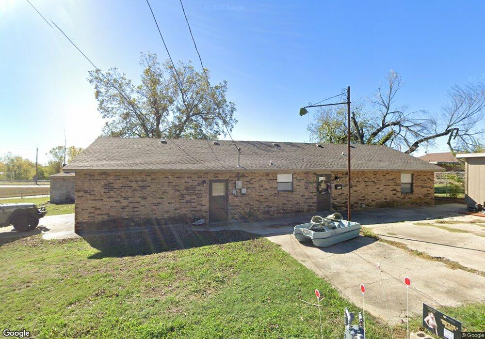 627 E Carl Albert Pkwy, McAlester, OK 74501 - photo 1