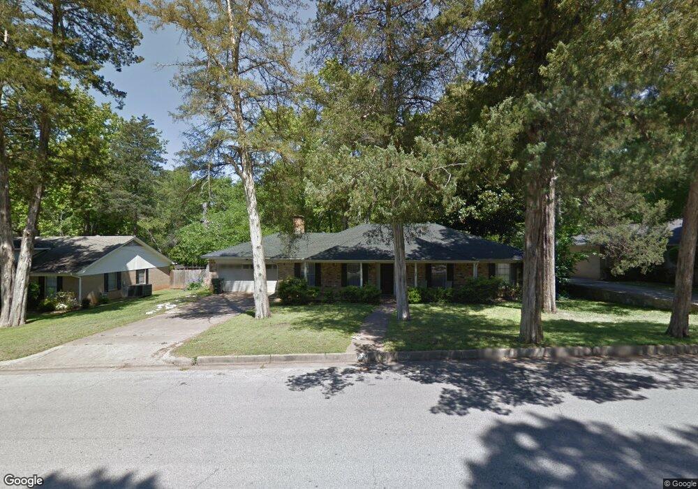 1024 E Amherst Dr, Tyler, TX 75701 - photo 1