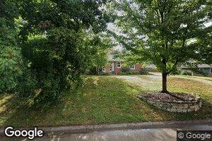 426 Westview Dr, Manhattan, KS 66502