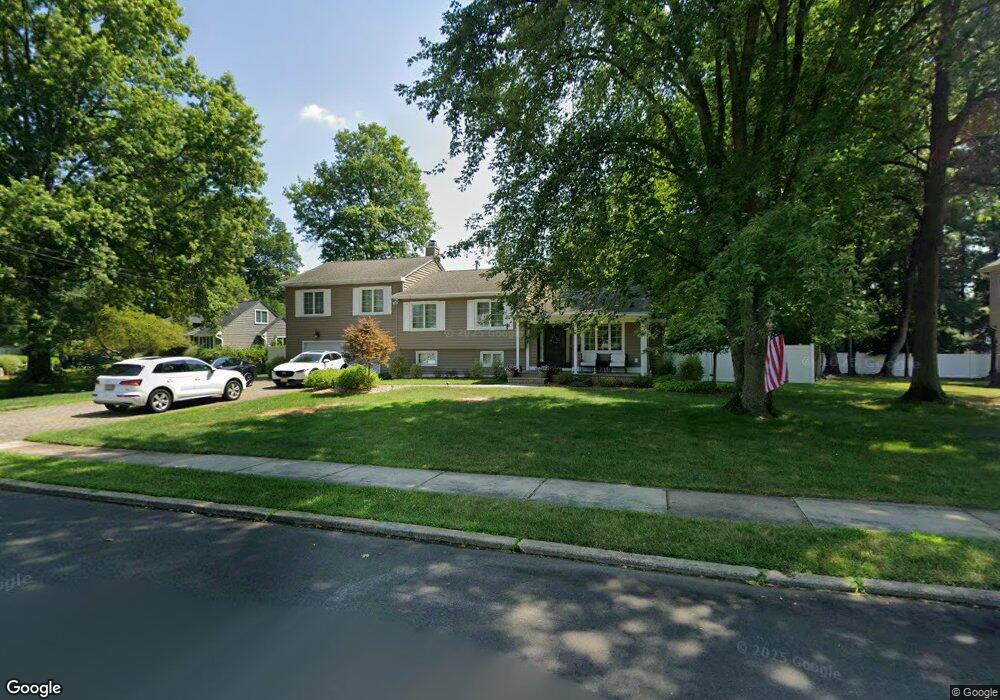 15 Cypress Ct, Waldwick, NJ 07463 - photo 1
