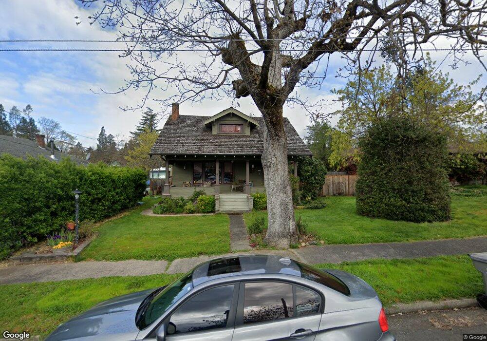 778 NW 3rd St, Grants Pass, OR 97526 - photo 1