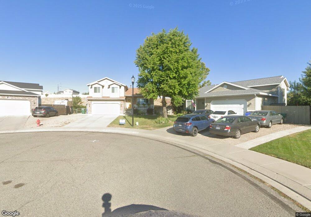 5582 W Tafoya Cir, West Jordan, UT 84081 - photo 1