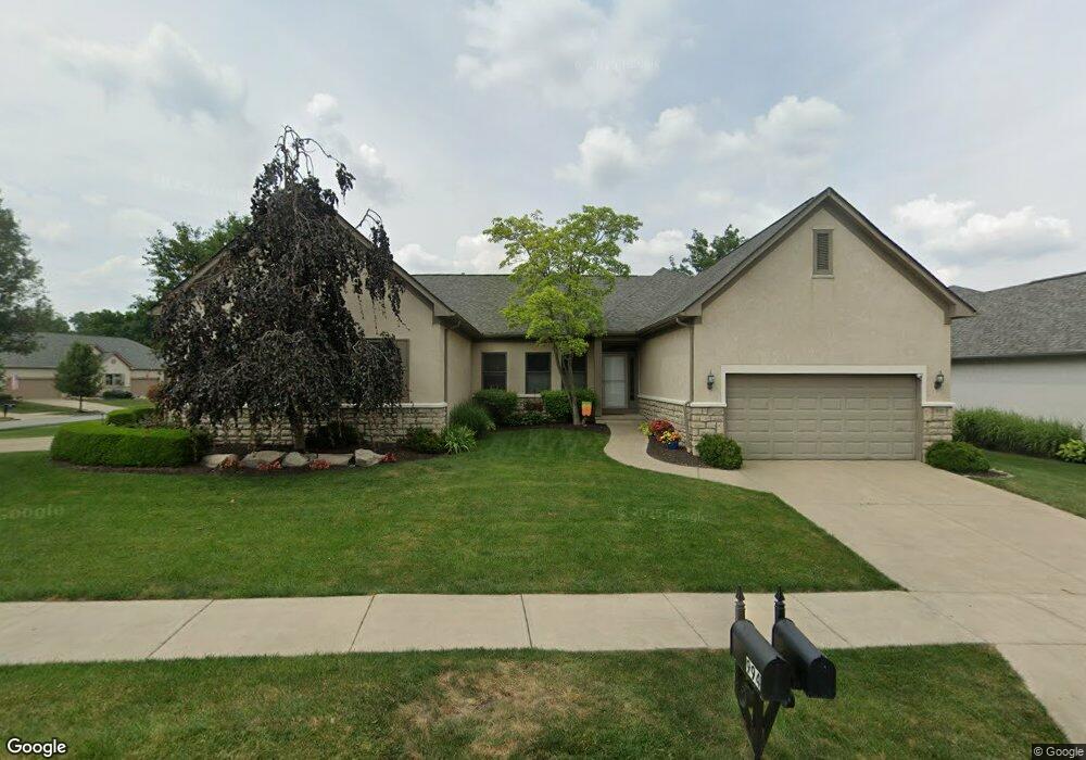 992 Medinah Terrace, Columbus, OH 43235 - photo 1