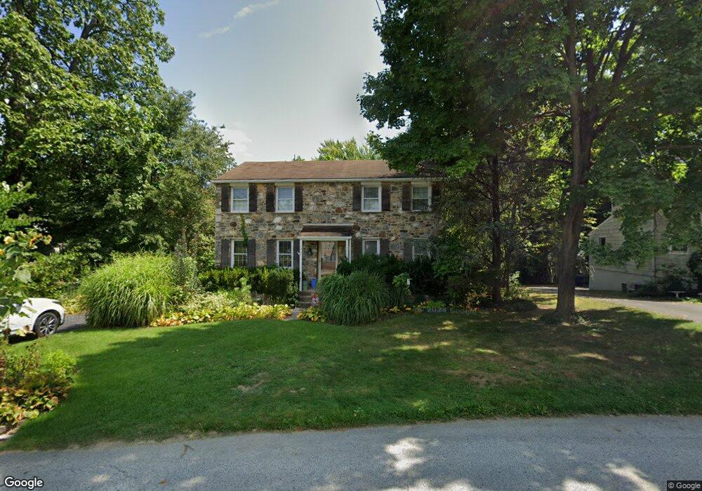 612 Creekside Rd, Wallingford, PA 19086 - photo 1