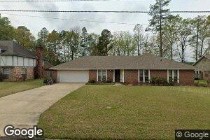 230 Cedar Dr, Columbus, MS 39705