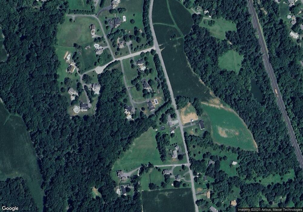 4465 Monument Dr, Sykesville, MD 21784 - photo 1