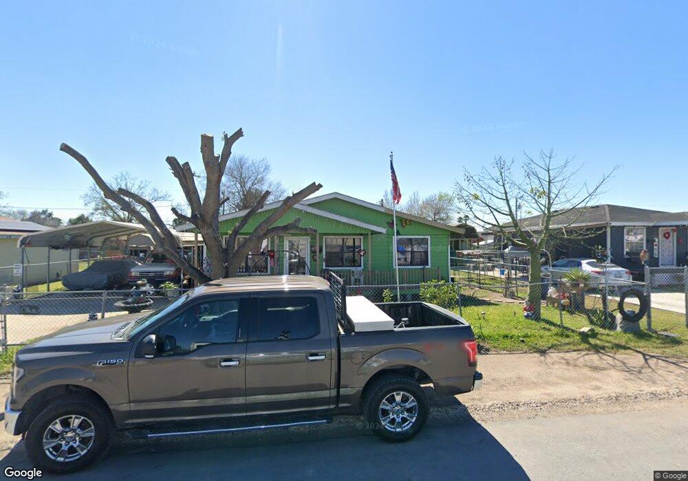 419 Pine St, Donna, TX 78537 - photo 1