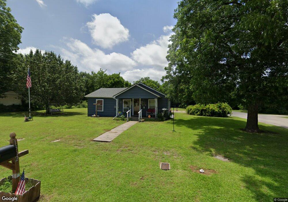 1302 3rd Ave NE, Ardmore, OK 73401 - photo 1