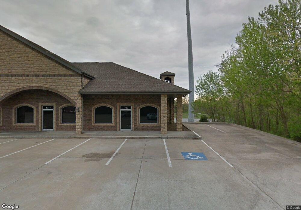 1713,1715,1717,1719 Forest Hills Blvd, Bella Vista, AR 72715 - photo 1