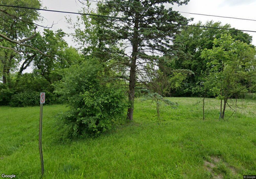 1104 Louis Ave, Flint, MI 48505 - photo 1