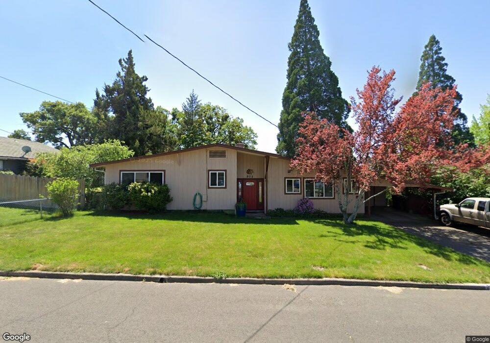 202 Kings Way, Central Point, OR 97502 - photo 1