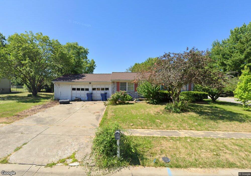 3343 Ipswich Ln, Saint Charles, MO 63301 - photo 1