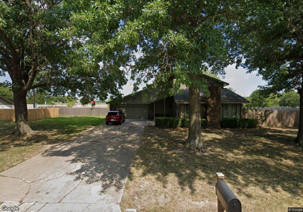 6305 S 254th East Ave, Broken Arrow, OK 74014 - photo 1