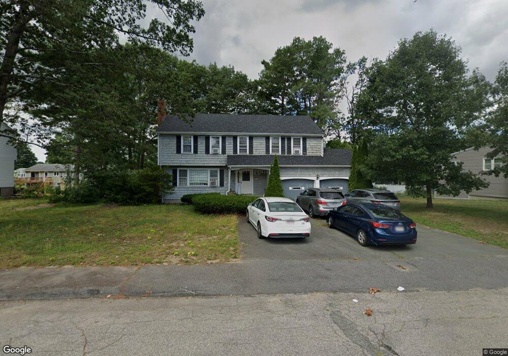 34 Huckleberry Ln, Randolph, MA 02368 - photo 1