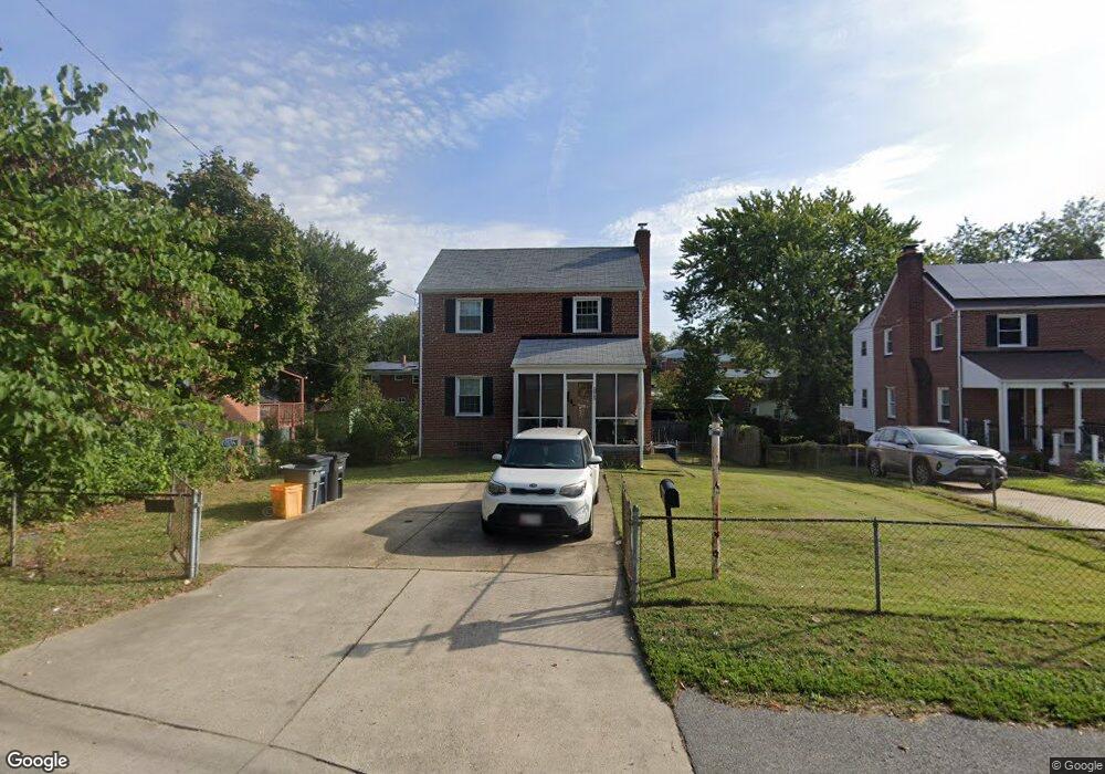 5815 Chillumgate Rd, Hyattsville, MD 20782 - photo 1