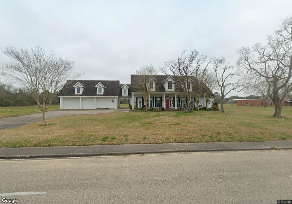 2555 W South St, Alvin, TX 77511 - photo 1