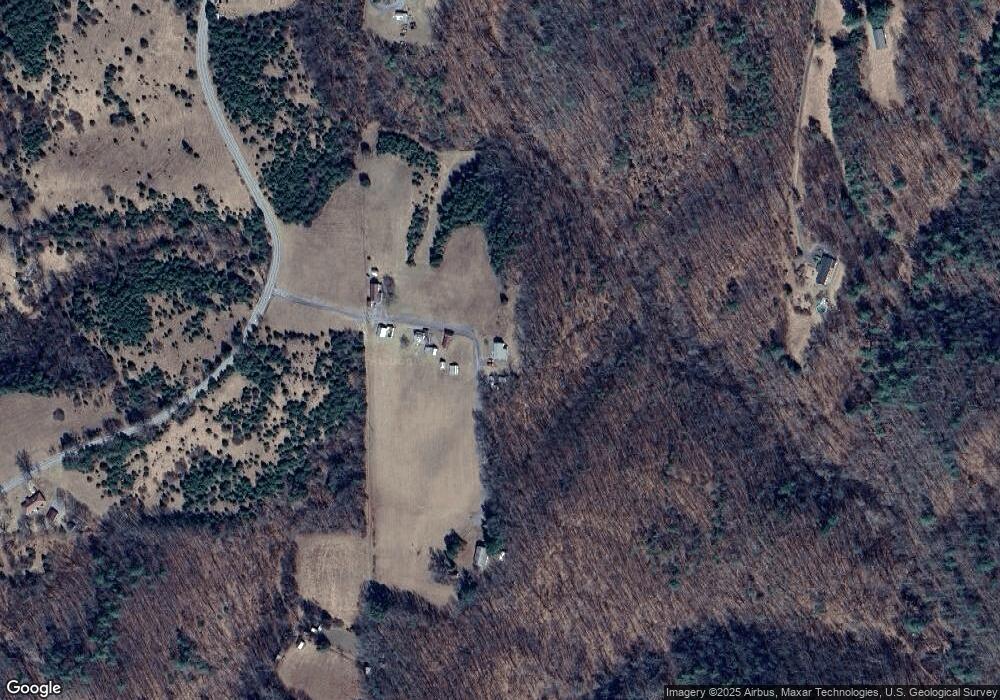 14219 Gremlin Ln, Hancock, MD 21750 - photo 1