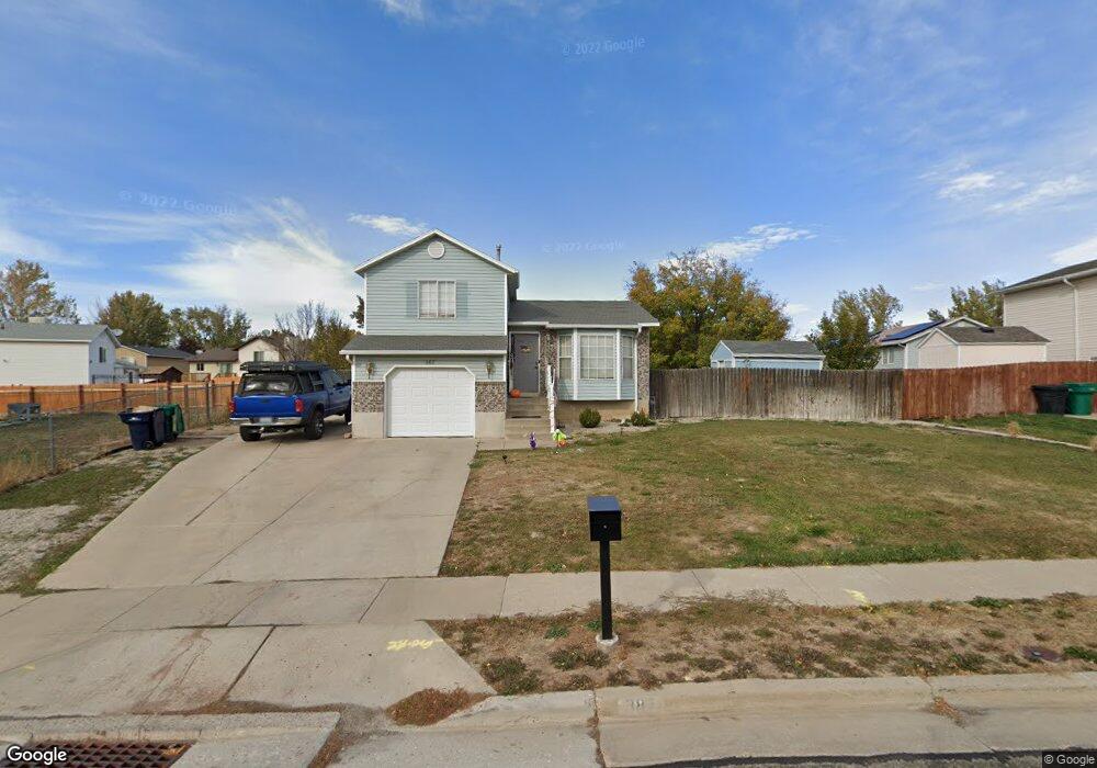 387 W 25 S, Clearfield, UT 84015 - photo 1