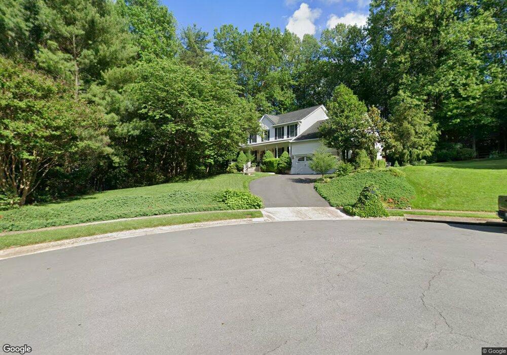 13002 Feldspar Ct, Clifton, VA 20124 - photo 1