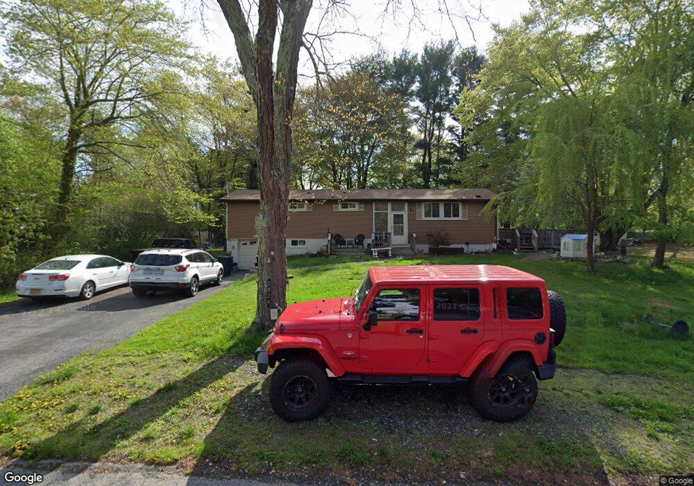 2824 Holly Dr, Yorktown Heights, NY 10598 - photo 1