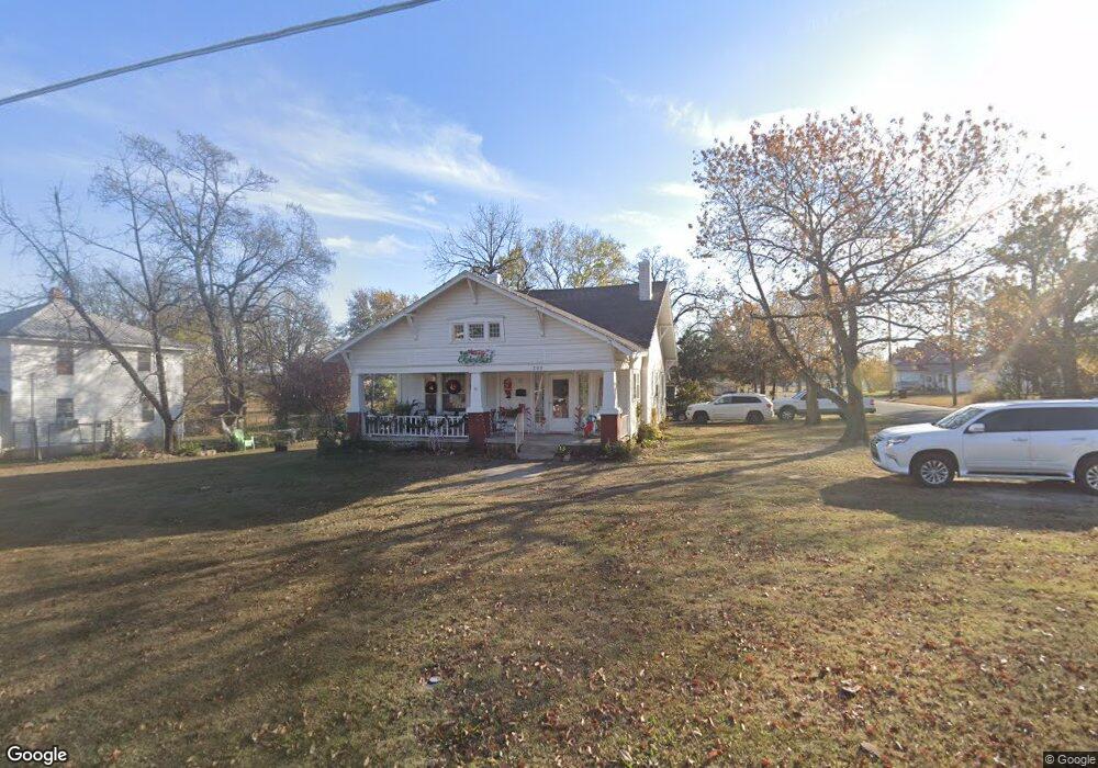 200 Broadway Ave, Eufaula, OK 74432 - photo 1