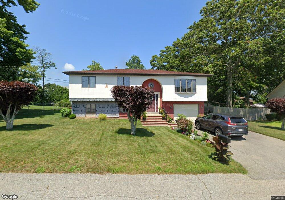 750 Wood St, Fall River, MA 02721 - photo 1