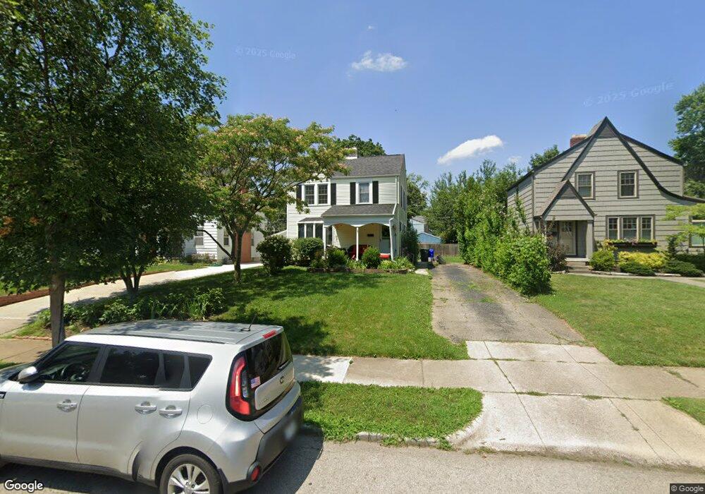 516 E Torrence Rd, Columbus, OH 43214 - photo 1