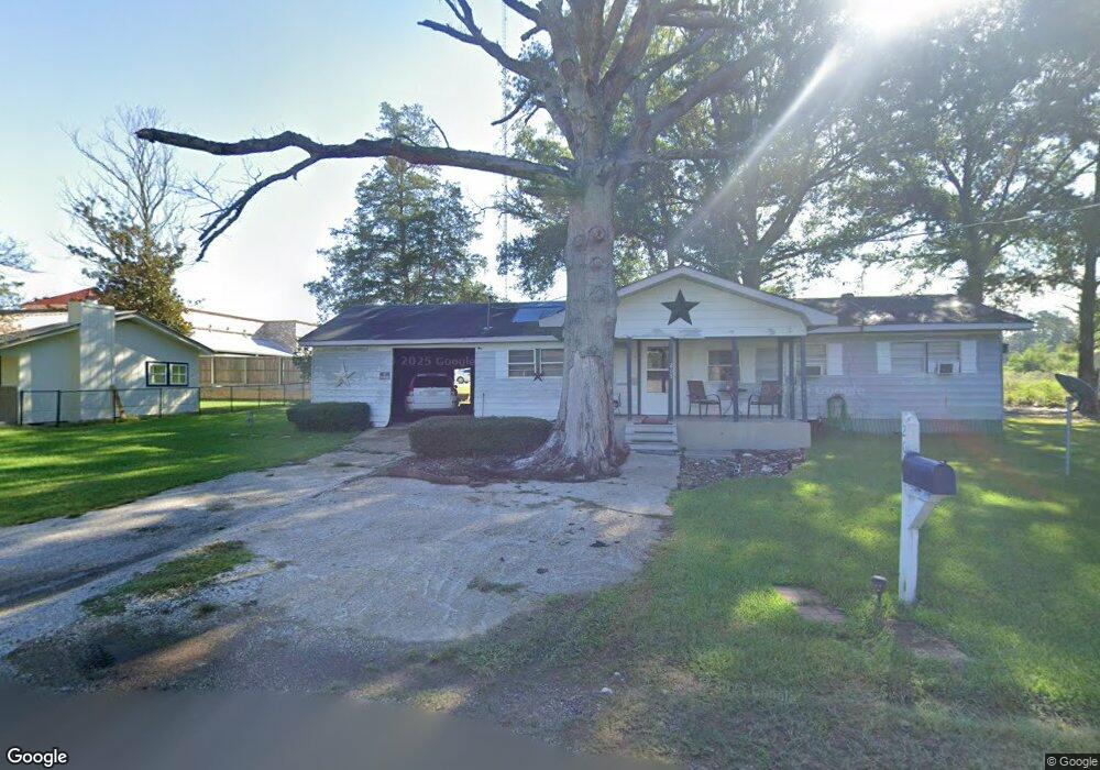 205 Yates St, Deridder, LA 70634 - photo 1