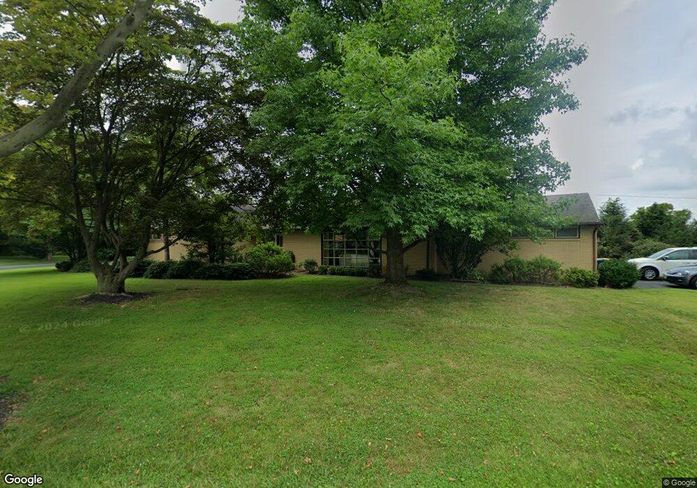 209 Old Orchard Dr, Easton, PA 18045 - photo 1