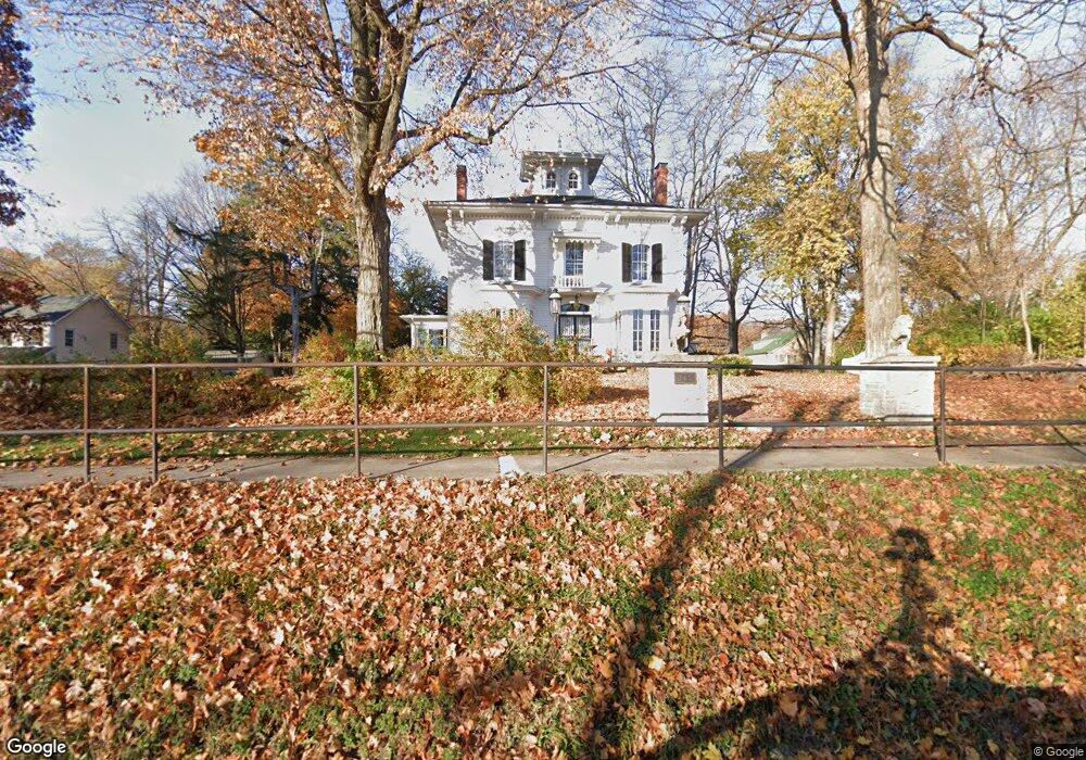 345 N Batavia Ave, Batavia, IL 60510 - photo 1