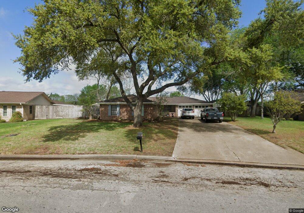 3821 Heatherglen St, Bay City, TX 77414 - photo 1