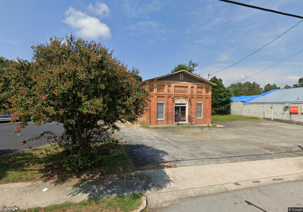 1045 Bowersville St, Royston, GA 30662 - photo 1